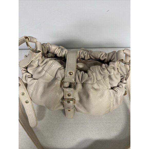 Michael Kors Cream Leather Drawstring Shoulder Bag With Gold Accents - Picture 12 of 14